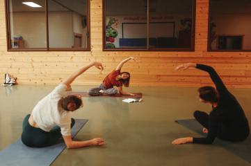 Yoga : cours doux et dynamique