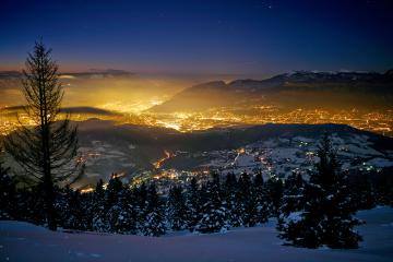 FERMÉ définitivement - Itinéraire de randonnées multi-activités nocturne : Recoin - Croix de Chamrousse (non sécurisé)