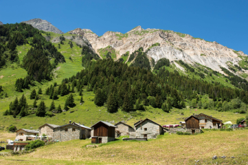 Sortie sur le balcon des Prioux sous le regard d'une montagne de sel avec Nicolas - Dimanche 24 août