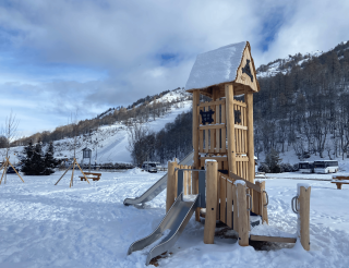 Aire de jeux pour enfants des Verneys