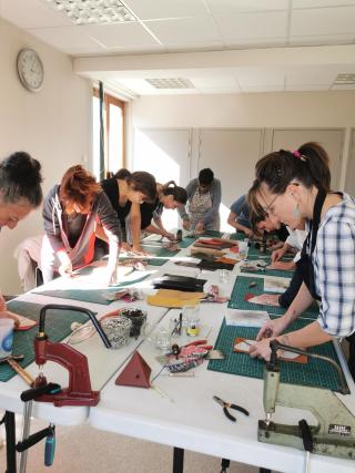 Fabrique ton porte-monnaie en cuir - Utopia Cuir