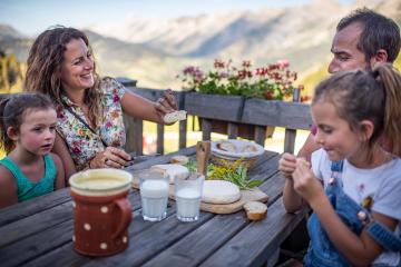 Randonnées guidées gourmande à la demi-journée - Tous niveaux