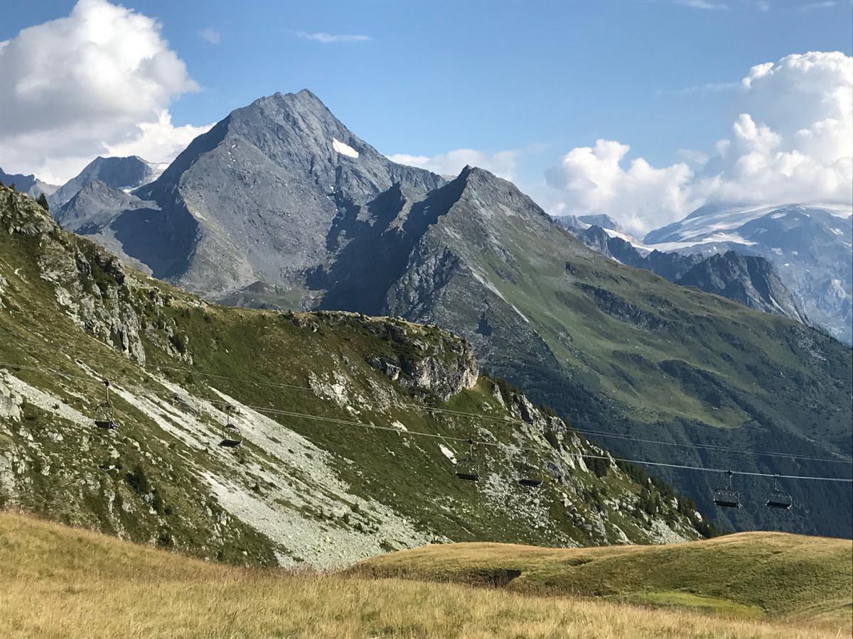 Pourquoi La Montagne Seduit De Plus En Plus De Francais L Ete Montagne Vacances