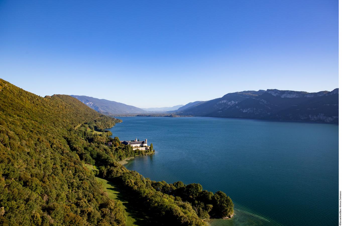 Ressourcez Vous Au Bord Des Lacs De Savoie Mont Blanc L