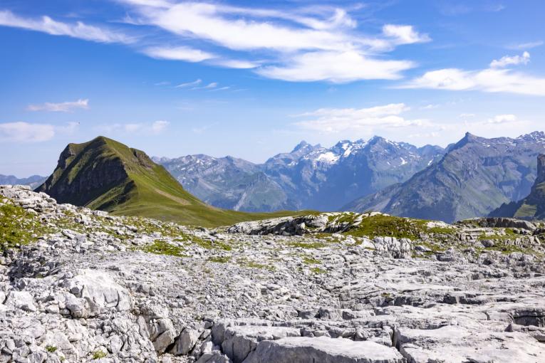 5 lieux insolites à visiter dans les Alpes