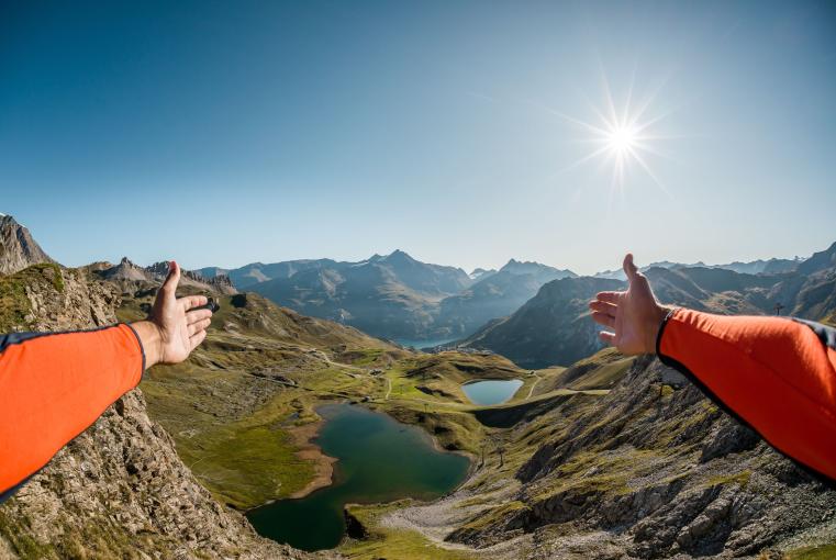 Montagne VS Mer : où passer les meilleures vacances d’été ?