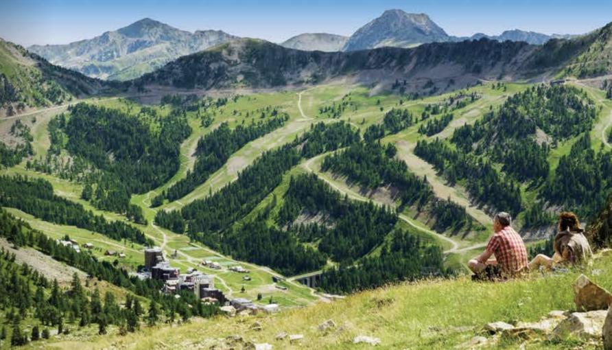 Top 10 des meilleurs spots pour pique-niquer à la montagne