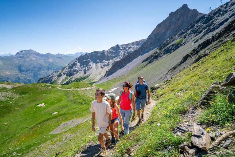 Vacances d’été à Serre Chevalier : activités et détente pour toute la famille