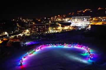 Descente aux flambeaux des moniteurs ESF