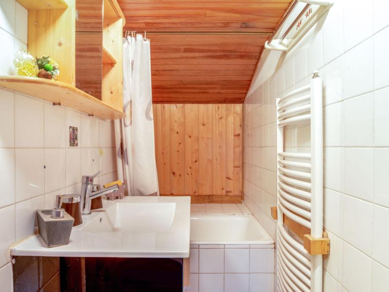 Holiday in mountain resort 2 room apartment 4 people (2) - A la Claire Fontaine - Saint Gervais - Accommodation