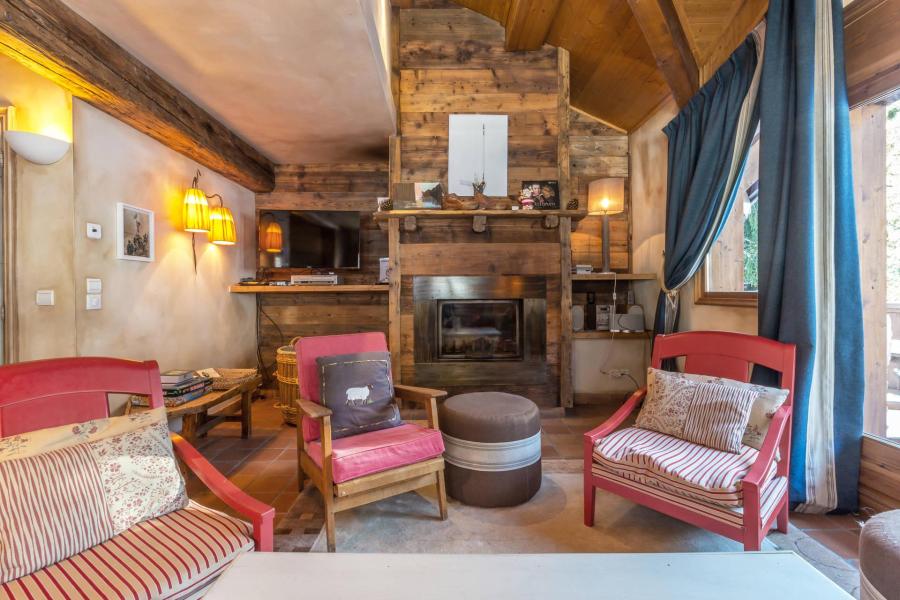 Holiday in mountain resort 6 room triplex chalet 10 people - ALPINUM - Courchevel - Living room