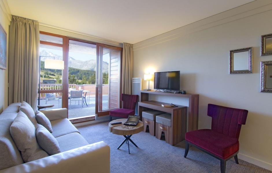 Holiday in mountain resort Appart'Hôtel Eden - Les Arcs - Living room
