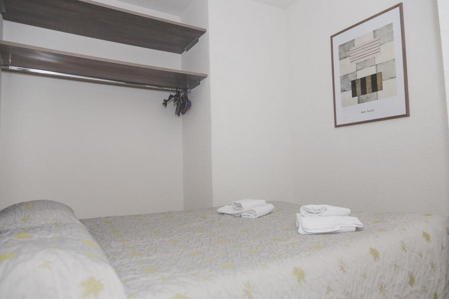 Holiday in mountain resort Appart'Hôtel le Splendid - Le Collet d'Allevard - Double bed