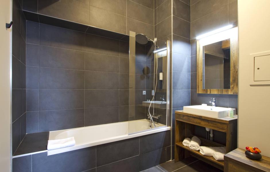 Holiday in mountain resort Appart'Hôtel Prestige Odalys L'Eclose - Alpe d'Huez - Bathroom