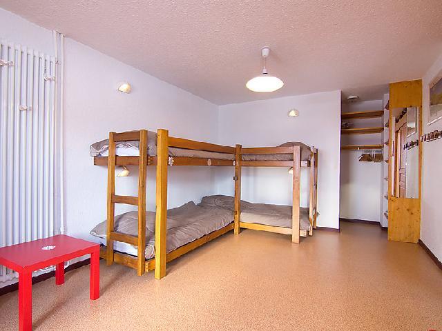 Holiday in mountain resort 3 room apartment 6 people (2) - Aravis - Les Menuires - Bunk beds