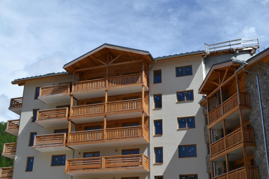 Location au ski ARYA - Living Stone - Vars - Extérieur été