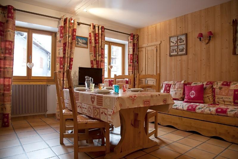 Vacances en montagne Studio cabine 4 personnes - Au Centre du Village - Arêches-Beaufort - Séjour