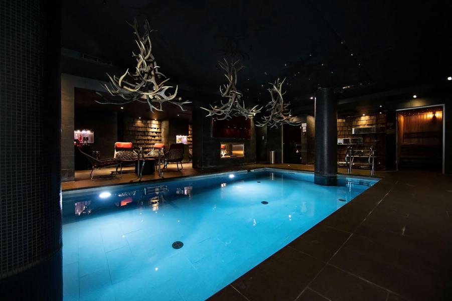 Vacances en montagne Avenue Lodge Hôtel - Val d'Isère - Piscine