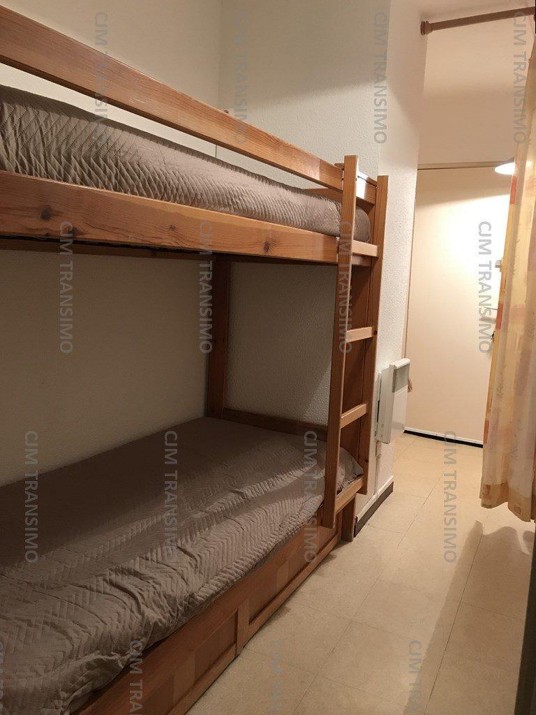 Holiday in mountain resort Studio sleeping corner 6 people (304) - BALCONS DES ORRES - Les Orres - Sleeping area