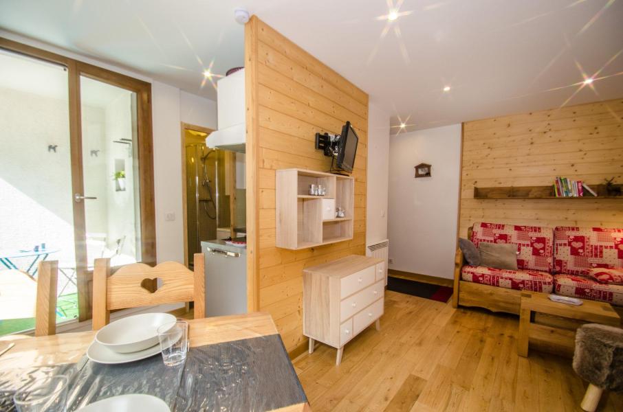 Urlaub in den Bergen 2-Zimmer-Appartment für 4 Personen (ALTITUDE) - Bâtiment E - Chamonix - Wohnzimmer