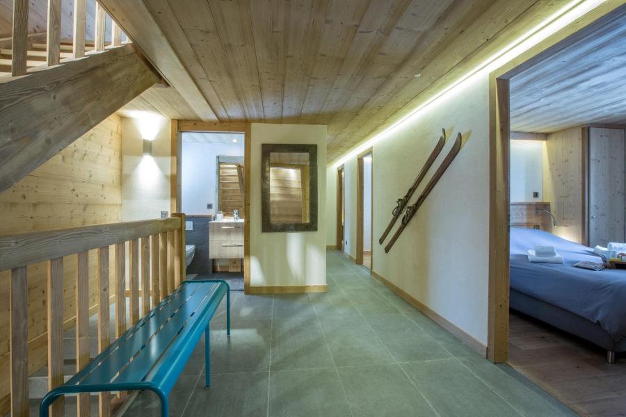 Vacanze in montagna Chalet su 3 piani 8 stanze per 13 persone (Bonvie) - Bon Vieux Temps - La Clusaz - Corridoio