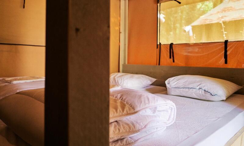 Urlaub in den Bergen 3-Zimmer-Mobilheim für 5 Personen (40m²) - Camping Au Clos de la Chaume by Villatent - Corcieux - Draußen im Sommer