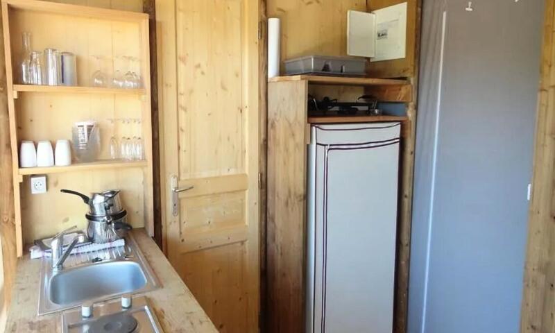 Holiday in mountain resort 3 room Mobil-Home 4 people (Confort 24m²) - Camping Flower l’Epi Bleu - Banon - Summer outside