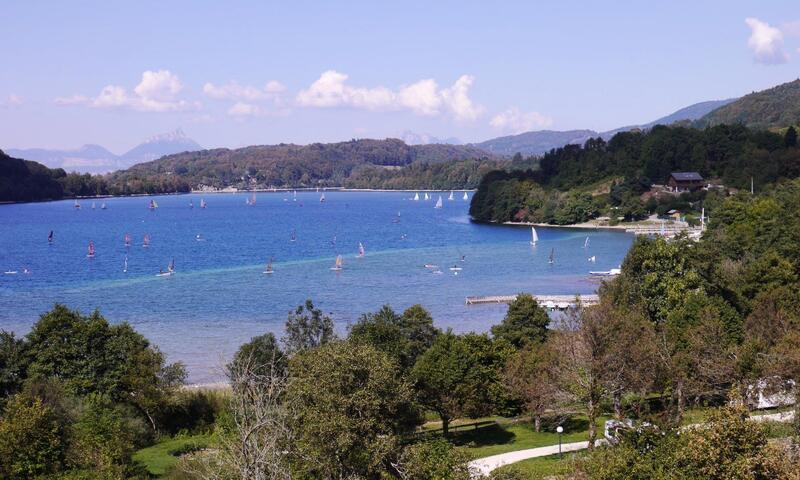 Urlaub in den Bergen Camping Flower Ser Sirant - Saint-Théoffrey - Draußen im Sommer