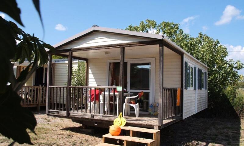 Holiday in mountain resort 3 room Mobil-Home 4 people (25m²) - Camping La Célestine - Beynes - Summer outside