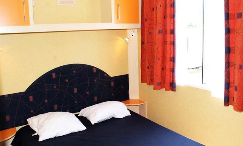 Urlaub in den Bergen 3-Zimmer-Mobilheim für 4 Personen (26m²) - Camping Le Colombier - Culoz - Draußen im Sommer