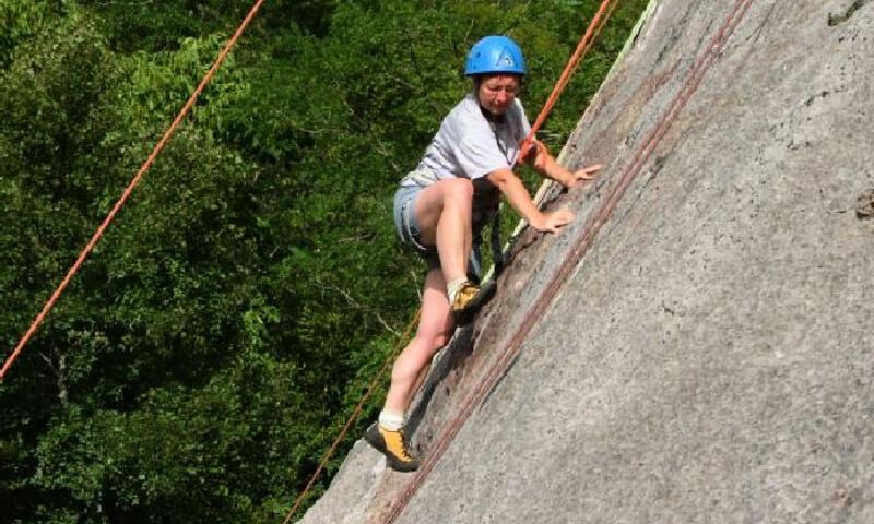 Vacances en montagne Camping Le Pas de l'Ours - Aston - Extérieur été