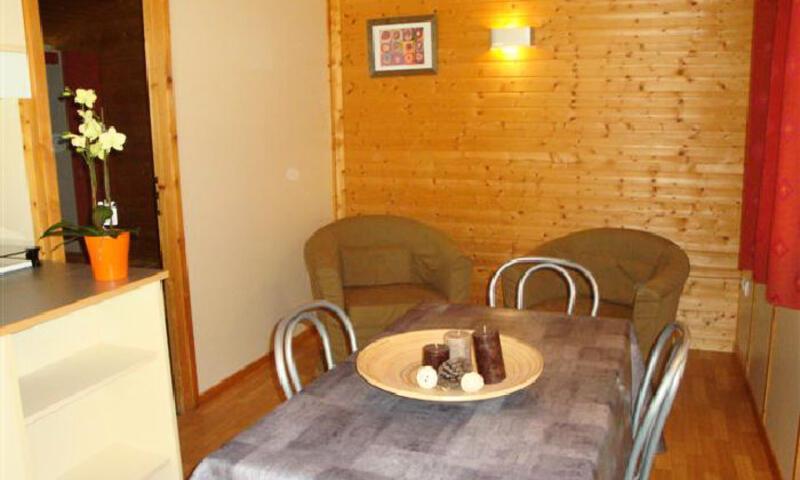 Vacaciones en montaña Chalet 3 piezas para 4 personas (35m²) - Camping Le Pas de l'Ours - Aston - Verano