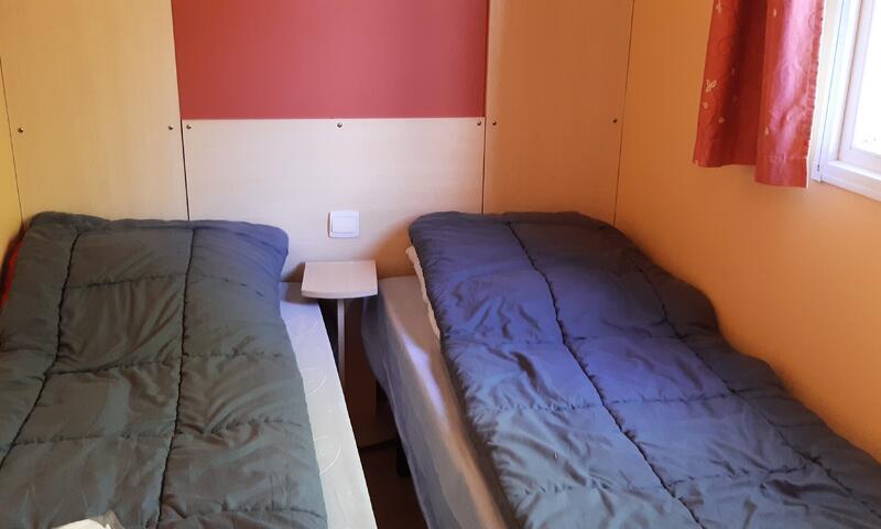 Holiday in mountain resort 3 room Mobil-Home 4 people (24m²) - Camping Les Jardins d'Estavar - Estavar - Summer outside