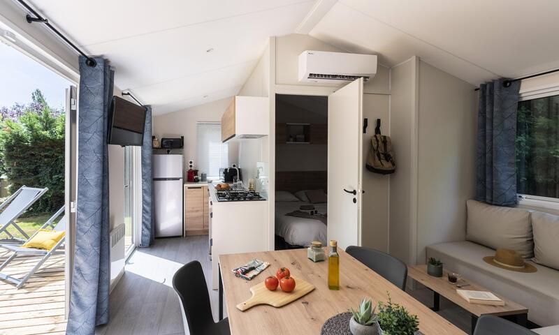 Vacances en montagne Mobil-Home 3 pièces 4 personnes (27m²) - Camping Romanée La Ferme de la Serraz - Doussard - Extérieur été