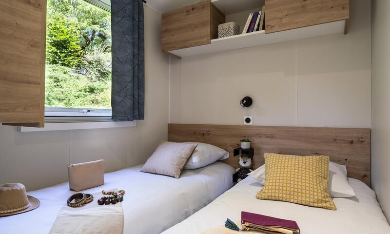 Vacanze in montagna Casa mobile 4 stanze per 6 persone (30m²) - Camping Romanée La Ferme de la Serraz - Doussard - Esteriore estate