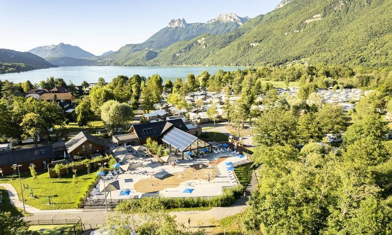 Vakantie in de bergen Camping Sandaya la Nublière - Doussard - Buiten zomer