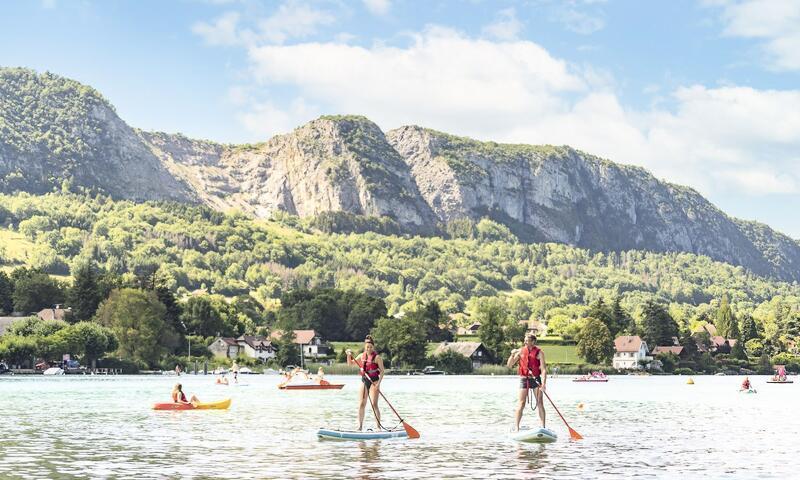 Wakacje w górach Camping Sandaya la Nublière - Doussard - Na zewnątrz latem