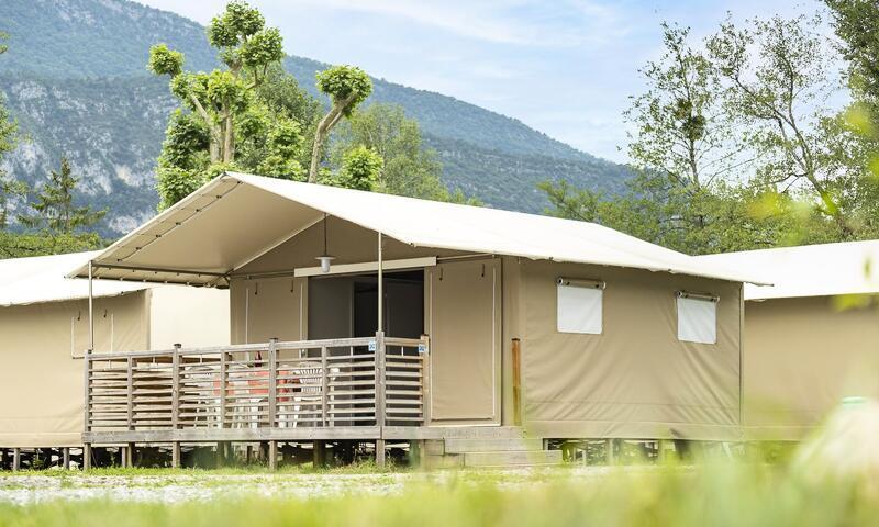 Vacances en montagne Mobil-Home 3 pièces 5 personnes (25m²) - Camping Sandaya la Nublière - Doussard - Extérieur été