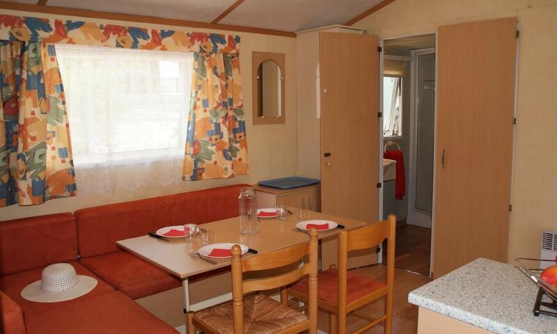 Urlaub in den Bergen 3-Zimmer-Mobilheim für 4 Personen (21m²) - Camping Tikayan Saint Clair - Moustiers-Sainte-Marie - Draußen im Sommer