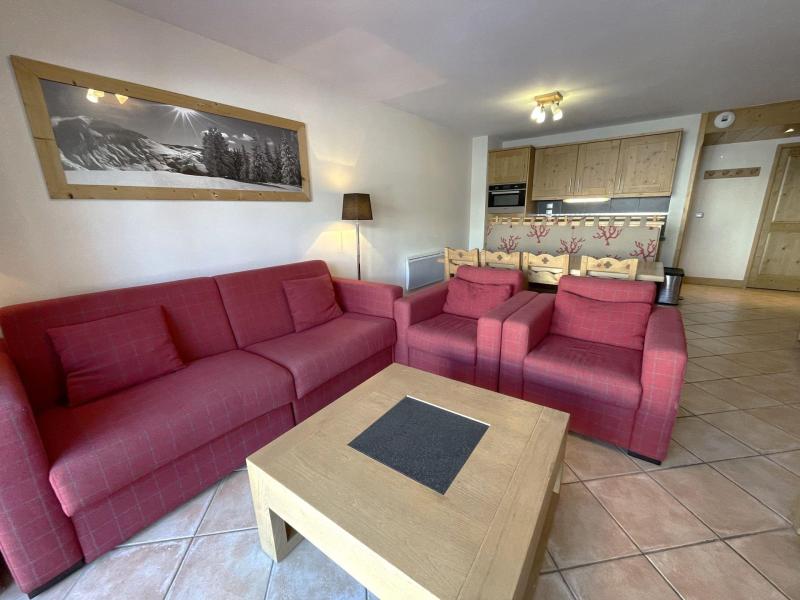 Holiday in mountain resort 4 room apartment 6 people (12) - Chalet Adèle - Saint Martin de Belleville - Living room
