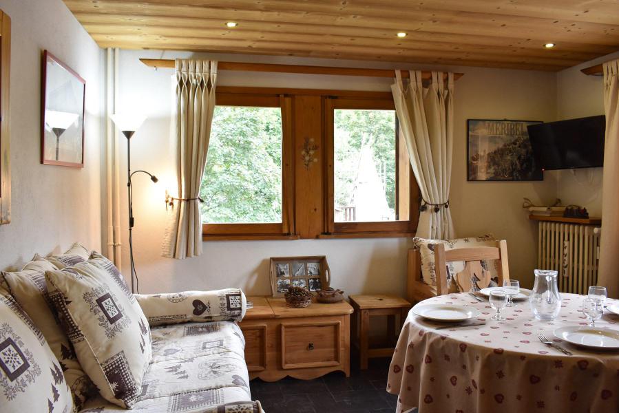 Urlaub in den Bergen 2-Zimmer-Appartment für 4 Personen (3) - Chalet Alpen Rose - Méribel - Wohnzimmer