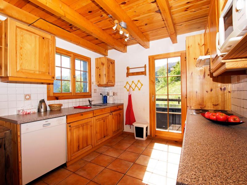 Holiday in mountain resort Chalet Alpina P12 - La Tzoumaz - Kitchen