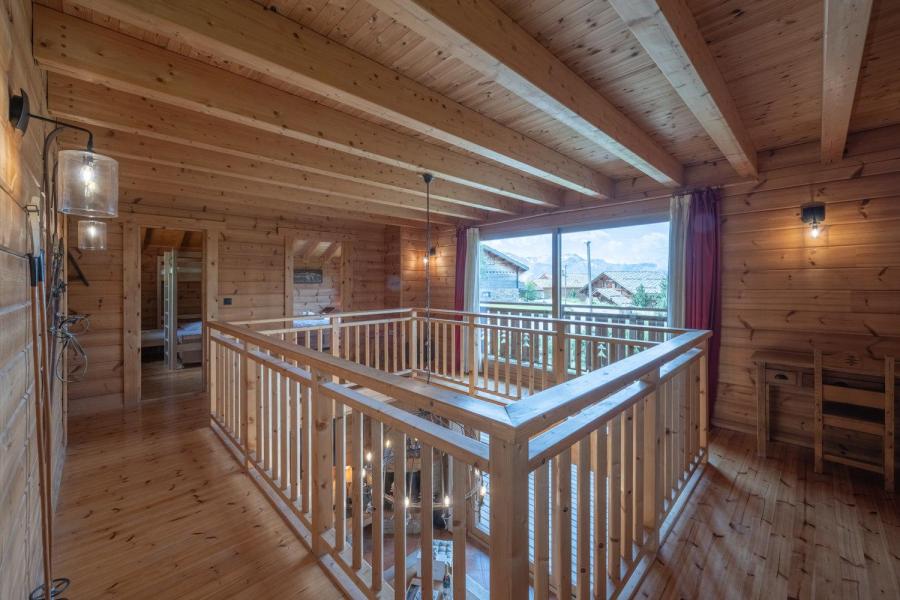 Vacanze in montagna Chalet su 3 piani 9 stanze per 12 persone - CHALET ALTIPORT N°31 - Alpe d'Huez - Corridoio