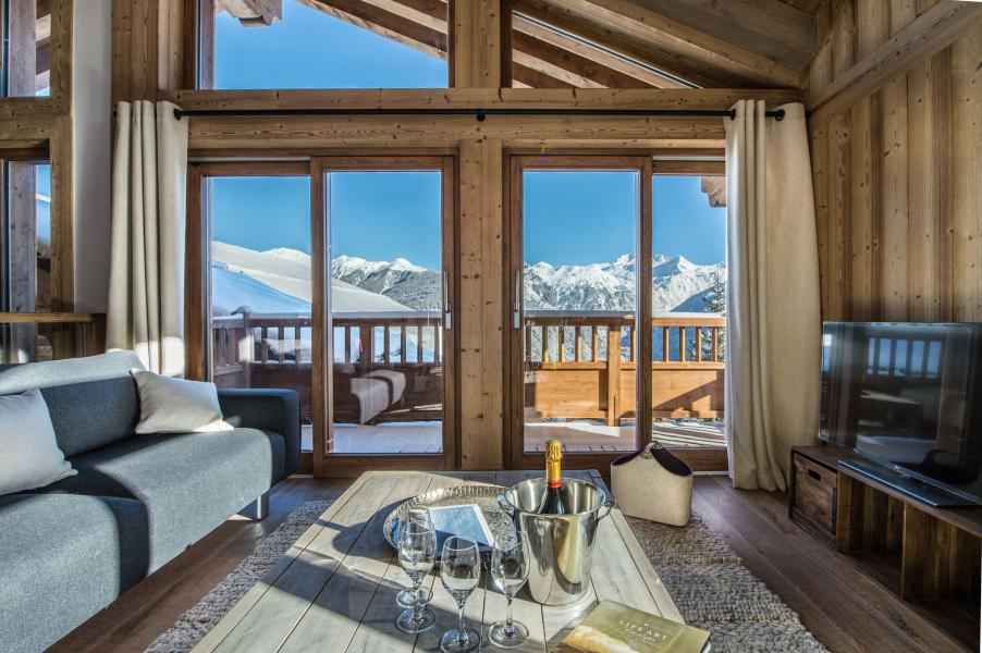 Holiday in mountain resort Chalet Ancolie - Courchevel - Living room