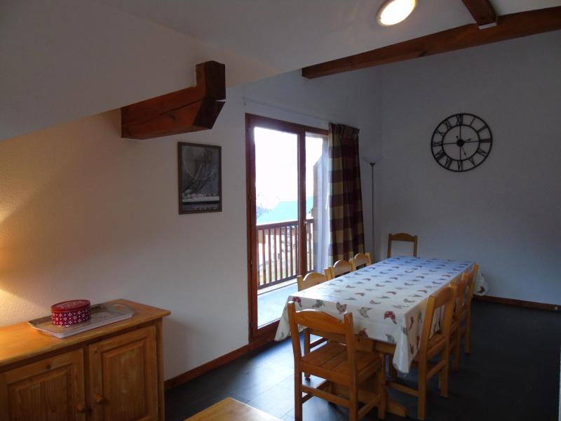 Holiday in mountain resort 4 room apartment cabin 8 people (F7) - Chalet Arrondaz - Valfréjus - Living room