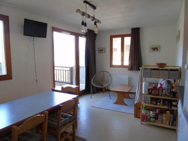 Vakantie in de bergen Appartement 4 kabine kamers 8 personen (J01) - Chalet Arrondaz - Valfréjus - Woonkamer