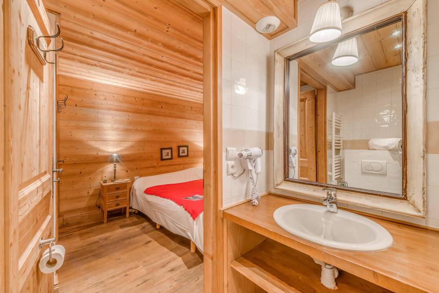 Holiday in mountain resort 7 room chalet 12 people (CH) - Chalet Aspen - Tignes - Master bedroom