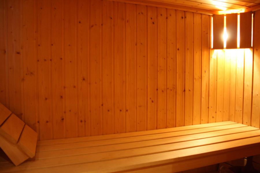 Vacanze in montagna Chalet 7 stanze per 12 persone (CH) - Chalet Aspen - Tignes - Sauna