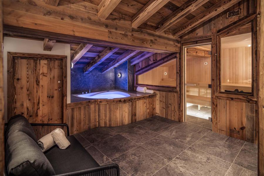 Holiday in mountain resort Chalet Atacama - Val d'Isère - Accommodation