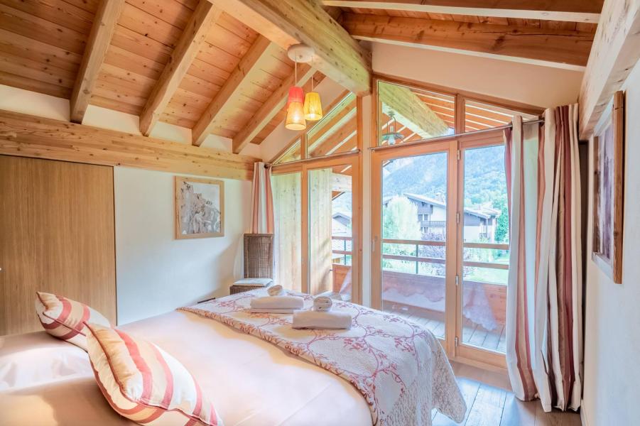 Holiday in mountain resort 7 room chalet 12 people - Chalet Athina - Les Houches - Bedroom